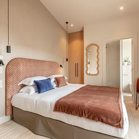 Fl By Sweett Hotel Parigi