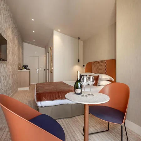 Fl By Sweett Hotel Parigi