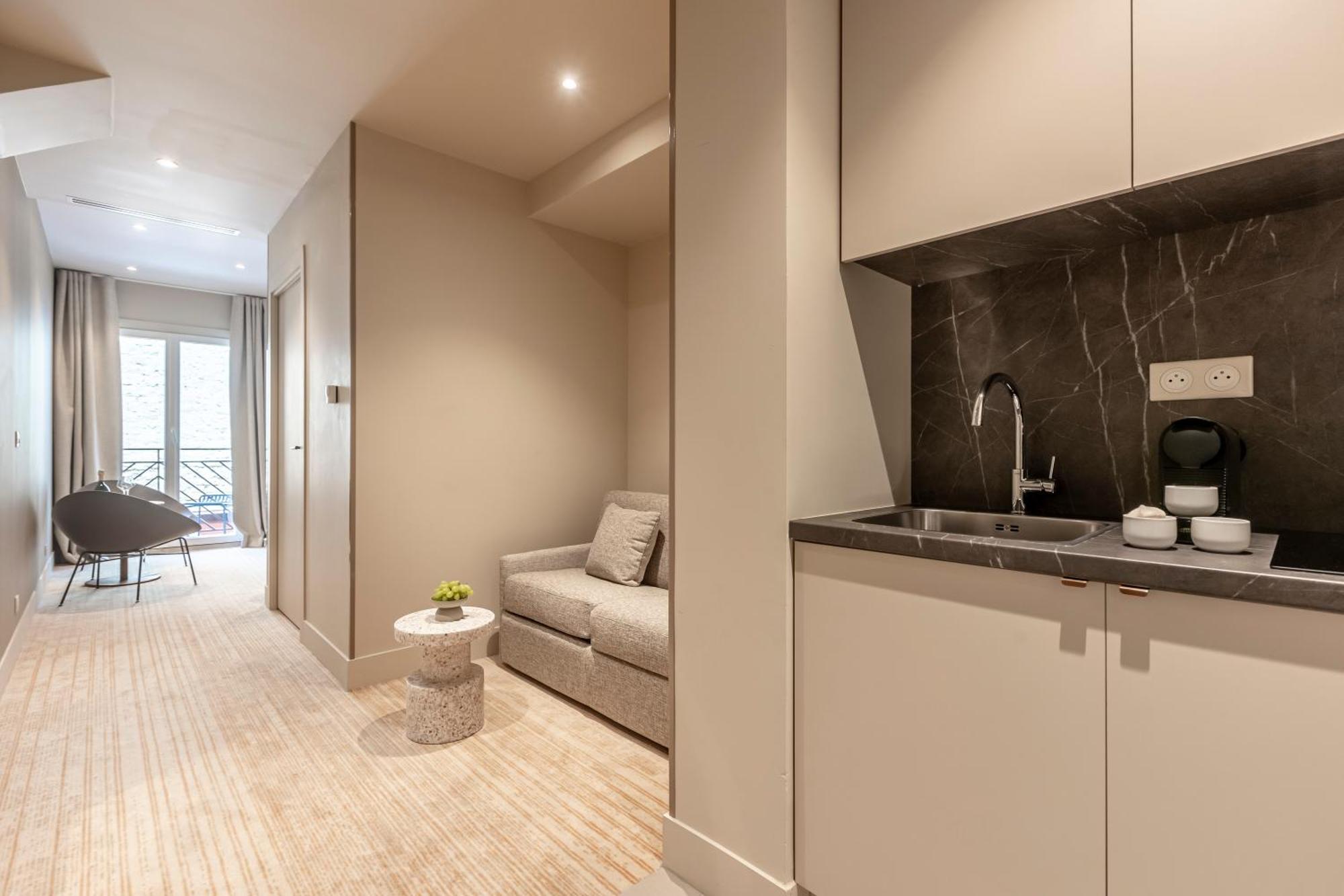 Hotel Fl By Sweett 4*