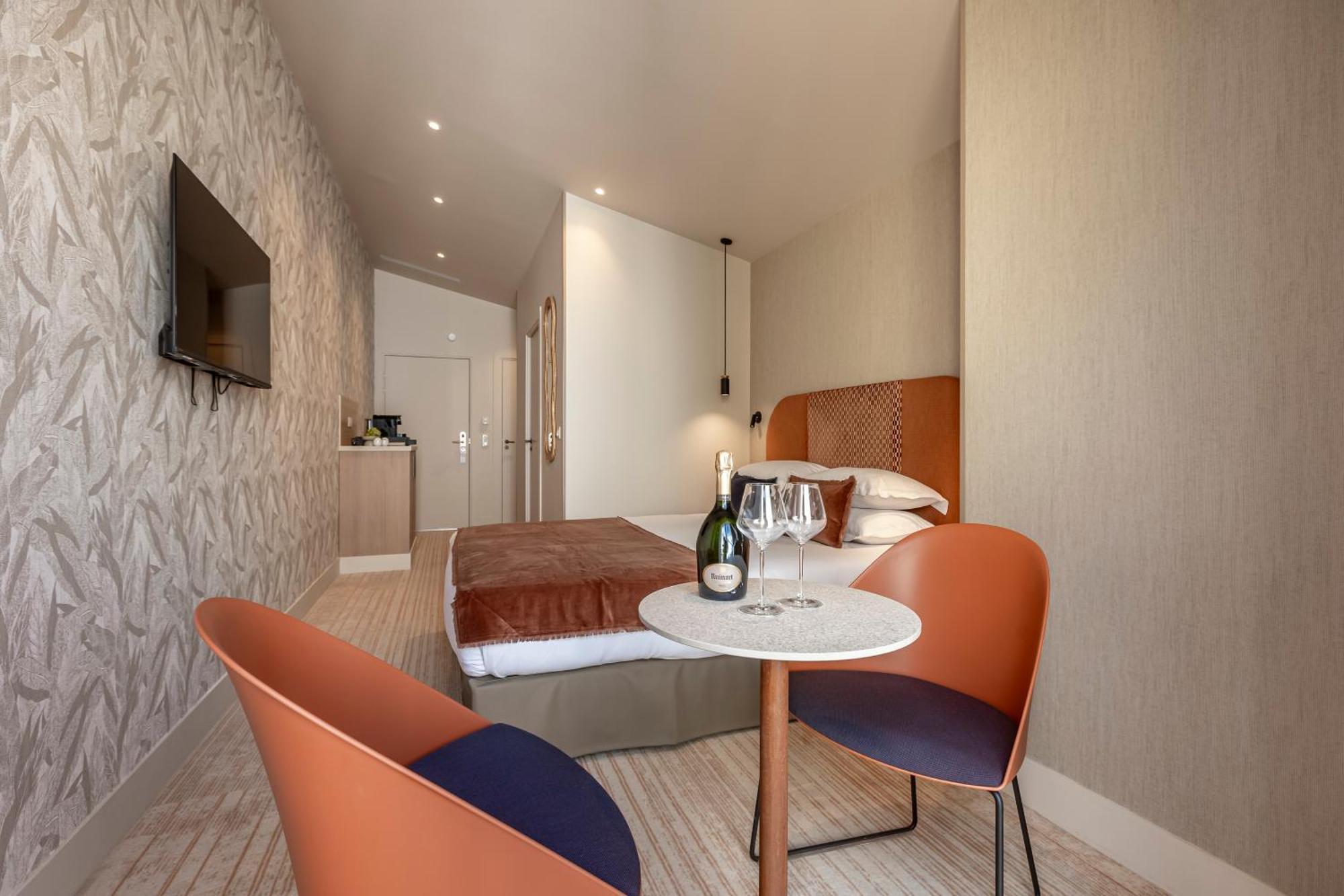Fl By Sweett Hotel Paris